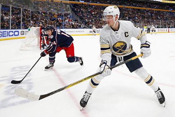 前国家篮球员涉性骚扰被捕 ｜ 数年前曾被发逮捕令后“失踪” 嫌犯也是一名医生